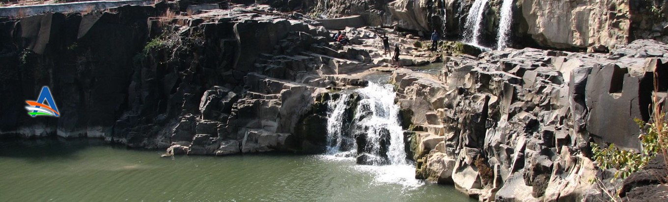 Pochera Waterfall